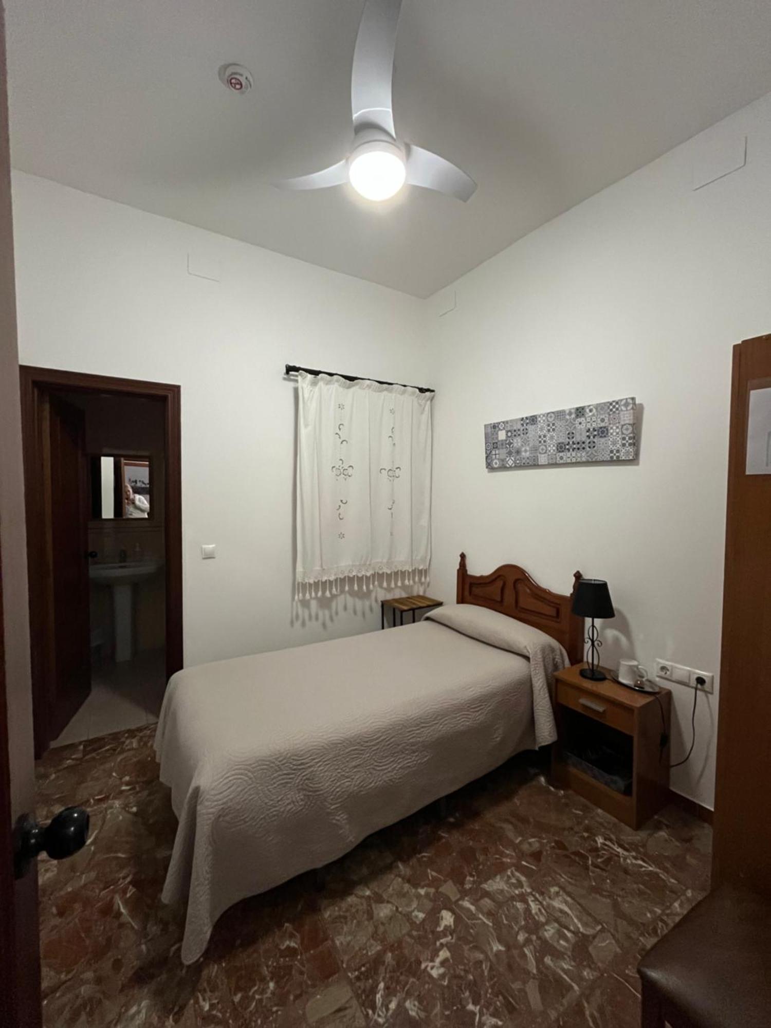 Pension Los Arcos Кордова Екстер'єр фото