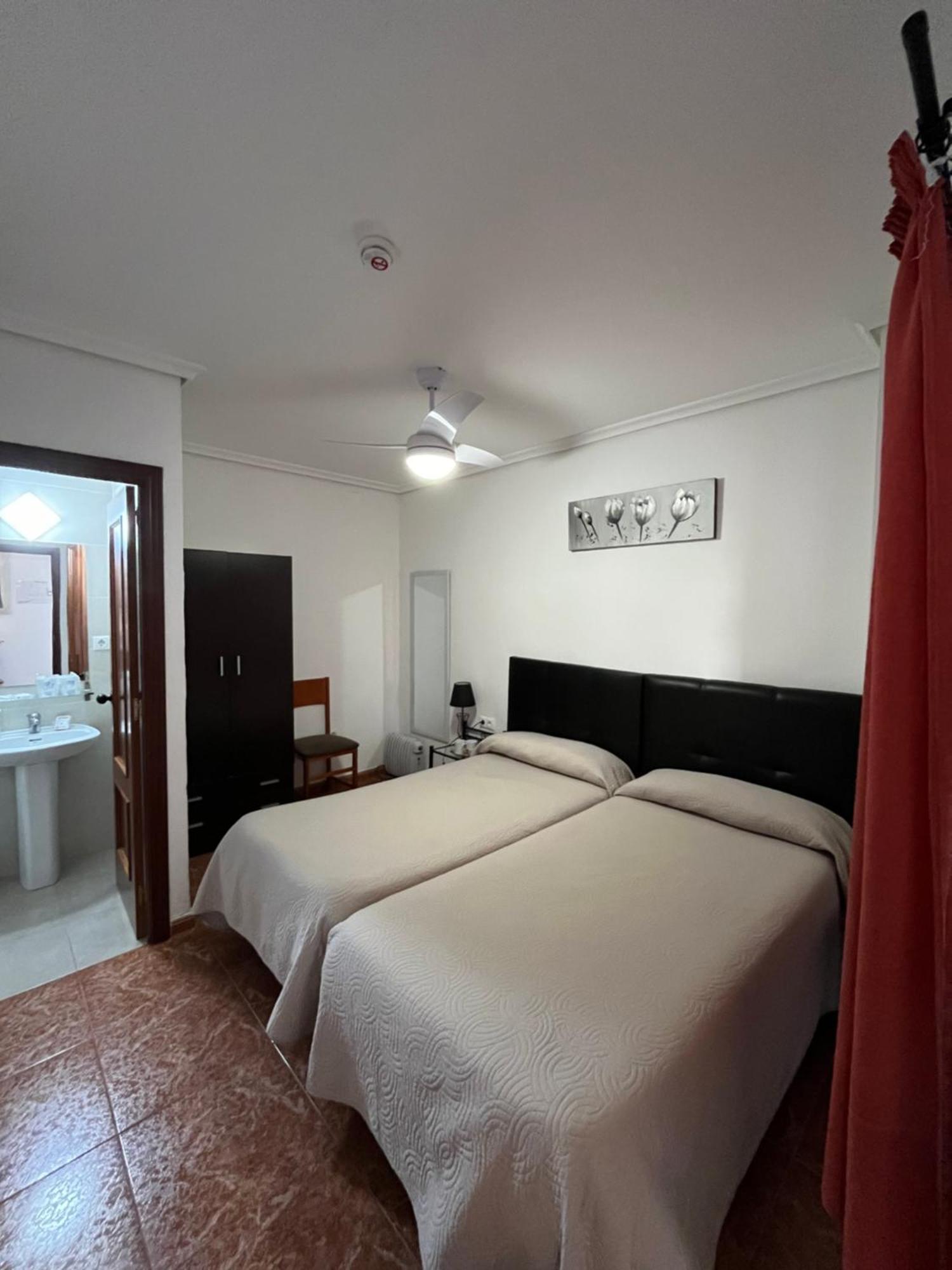 Pension Los Arcos Кордова Екстер'єр фото