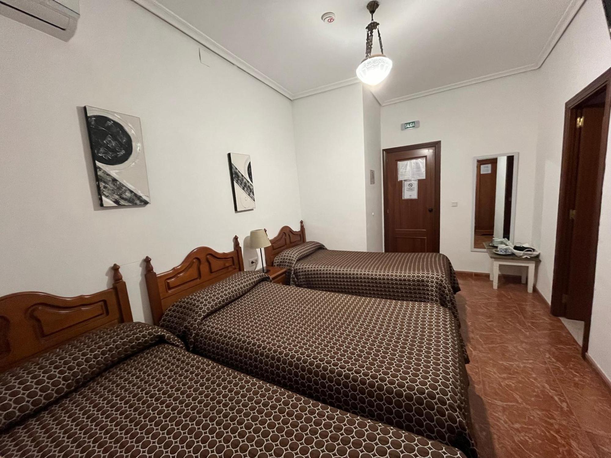 Pension Los Arcos Кордова Екстер'єр фото